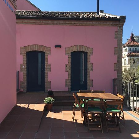 Torre De La Ferreria Apartment Tona Bagian luar foto